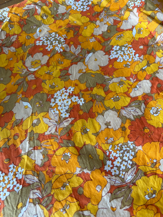 Vintage yellow-orange flower mix