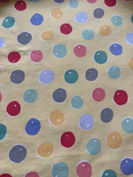 Retro yellow spots